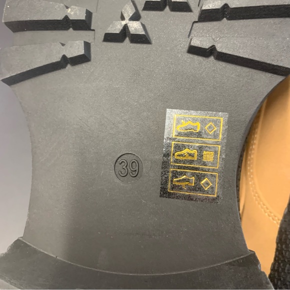 NEW Reserved European Loafers In Tan & Black Size EU 39 US 8.5 - Picture 6 of 11